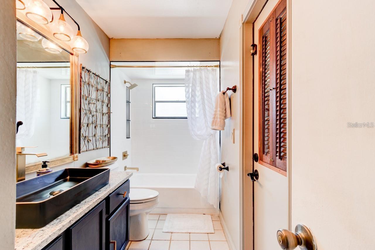 3237 NEWMARK DR, DELTONA, FL, 32738