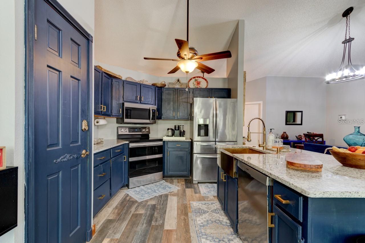 3237 NEWMARK DR, DELTONA, FL, 32738