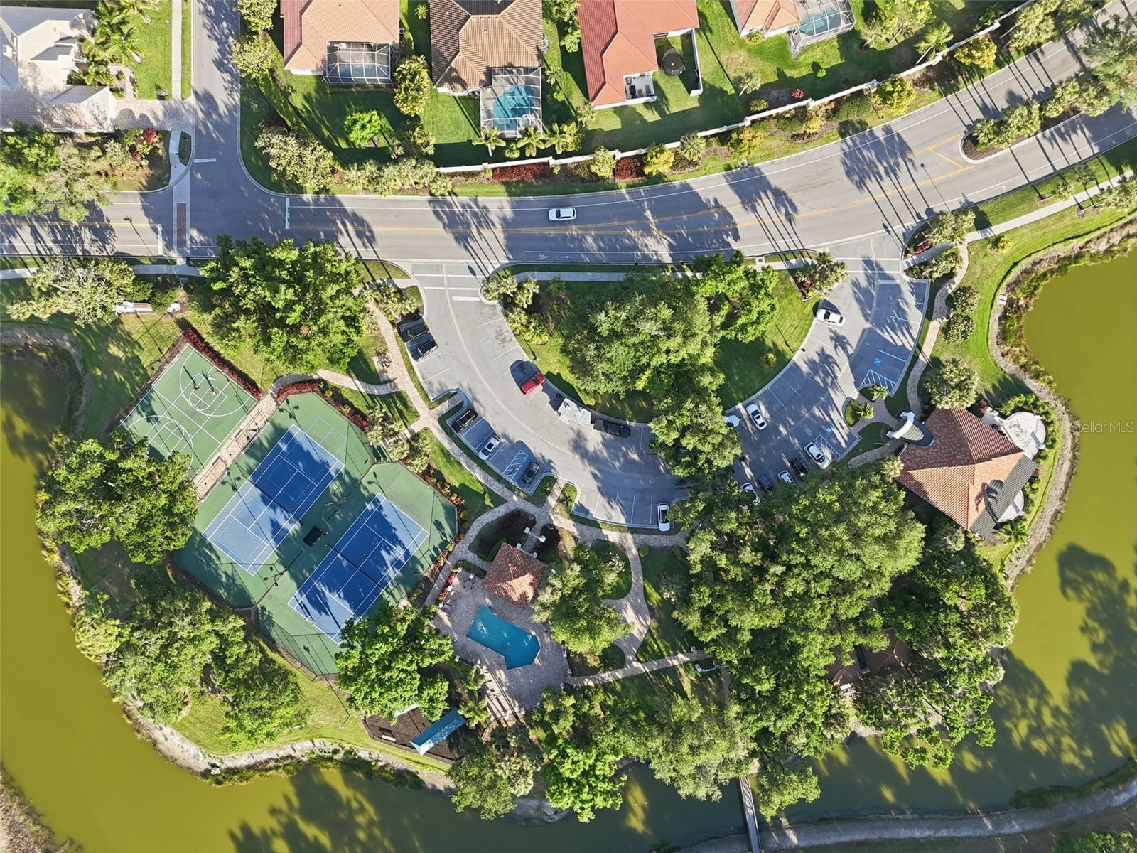 5127 HANGING MOSS LN, SARASOTA, FL, 34238