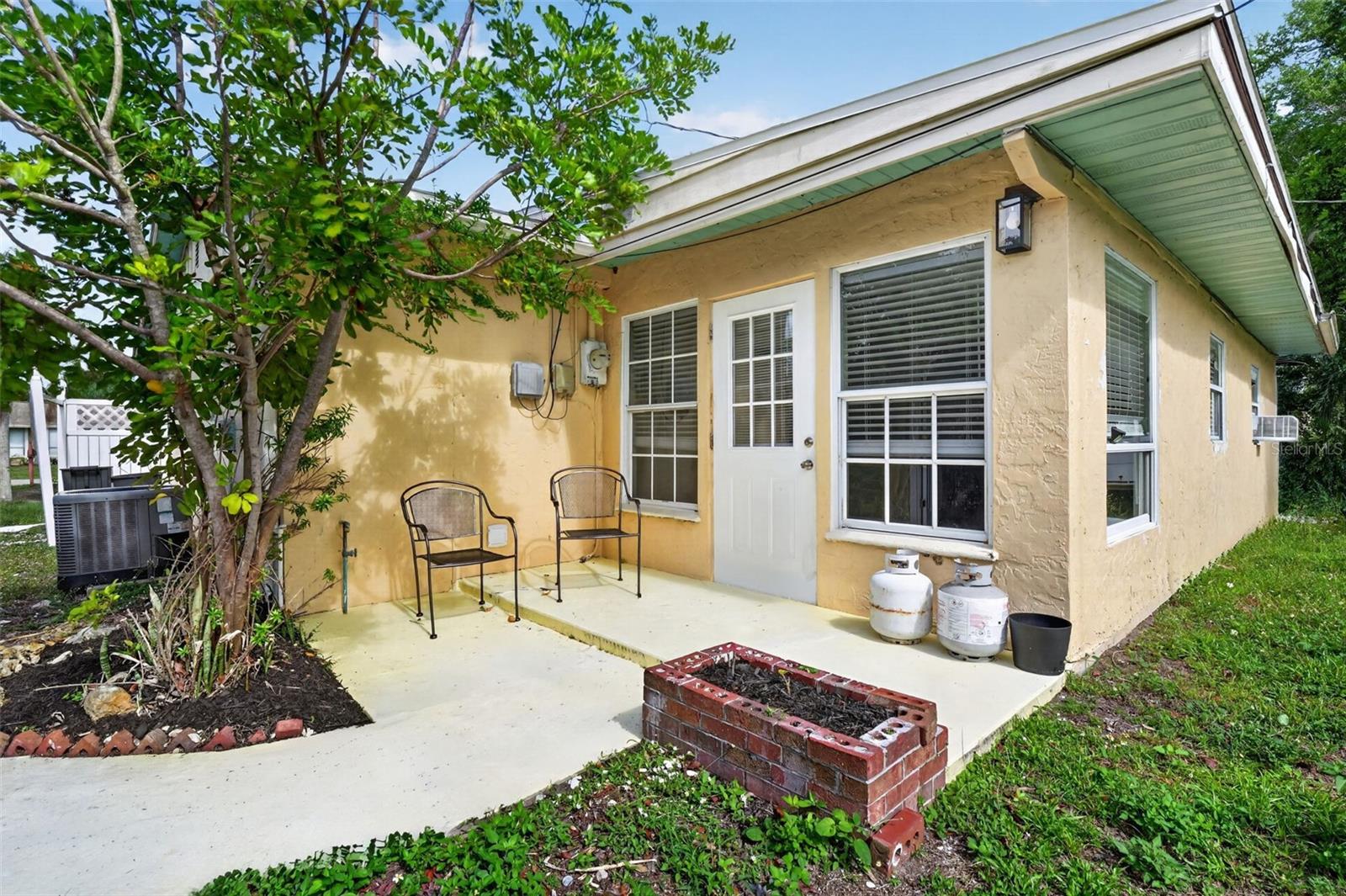 1934 FLAMINGO DR, NORTH FORT MYERS, FL, 33917