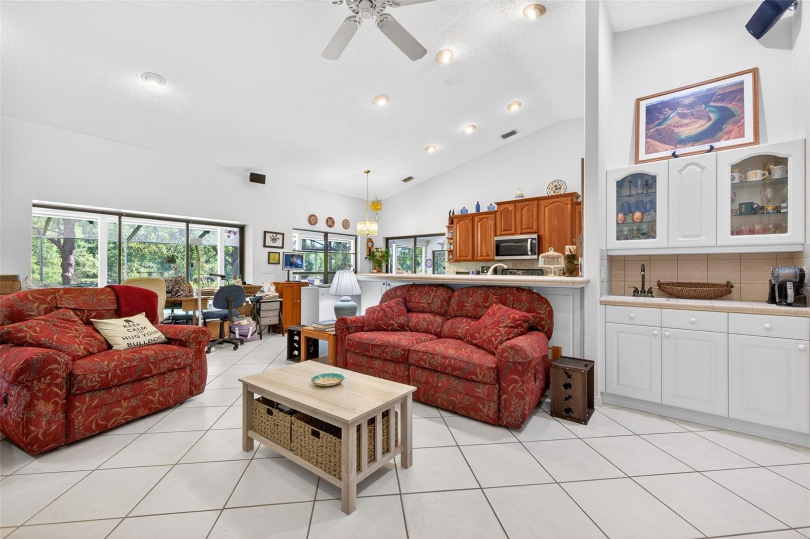 5035 BARROWE DR, TAMPA, FL, 33624