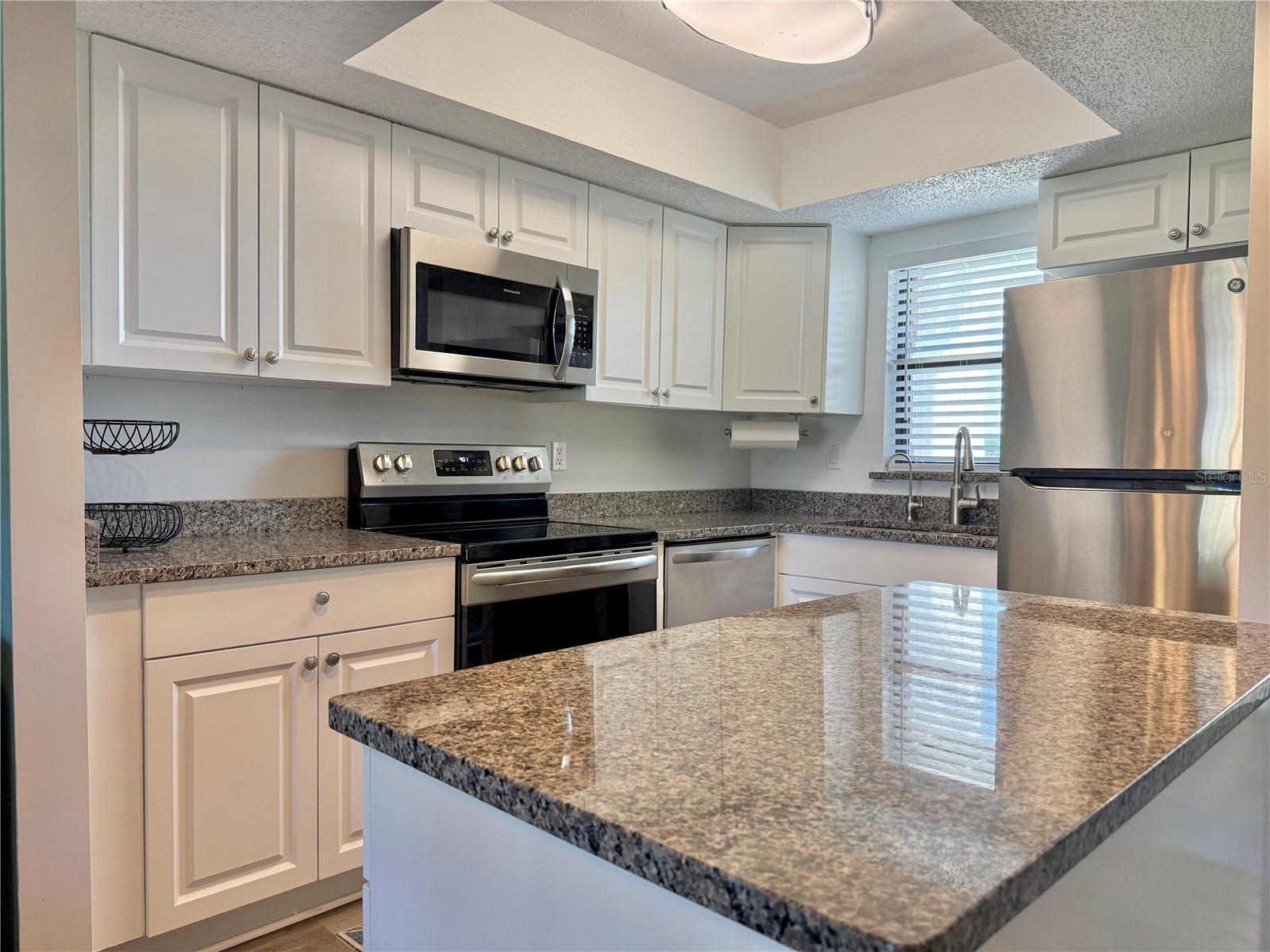 3635 EDGEWATER DR #3635, SEBRING, FL, 33872