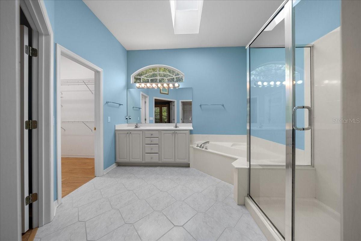 10640 NW 32ND PL, GAINESVILLE, FL, 32606