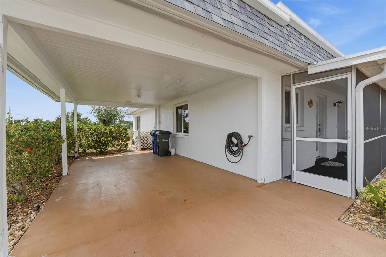 690 CIRCLEWOOD DR #W8, VENICE, FL, 34293