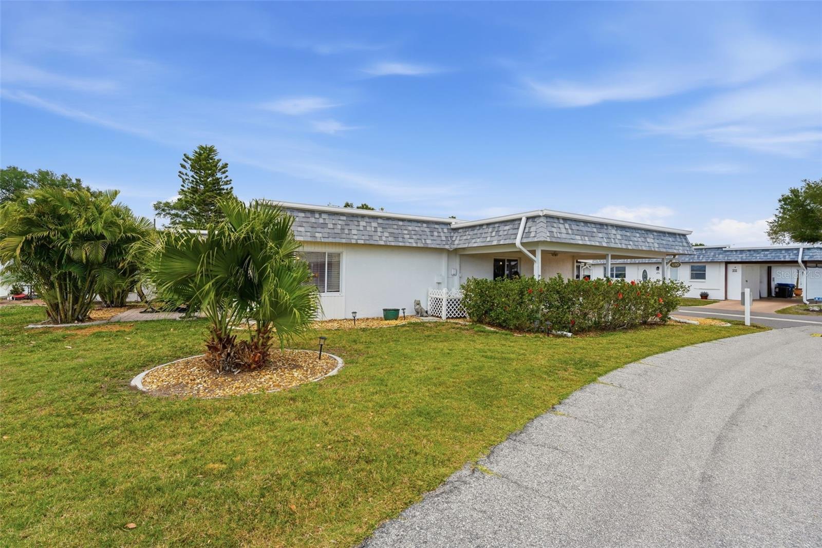 690 CIRCLEWOOD DR #W8, VENICE, FL, 34293