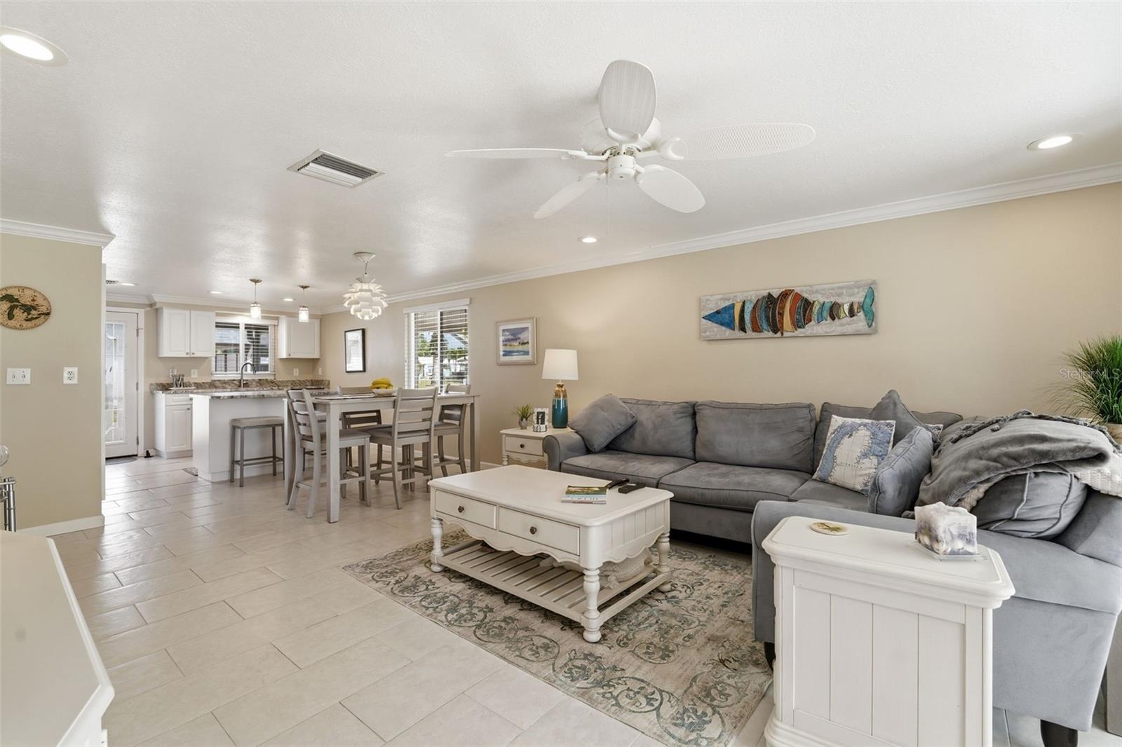 690 CIRCLEWOOD DR #W8, VENICE, FL, 34293