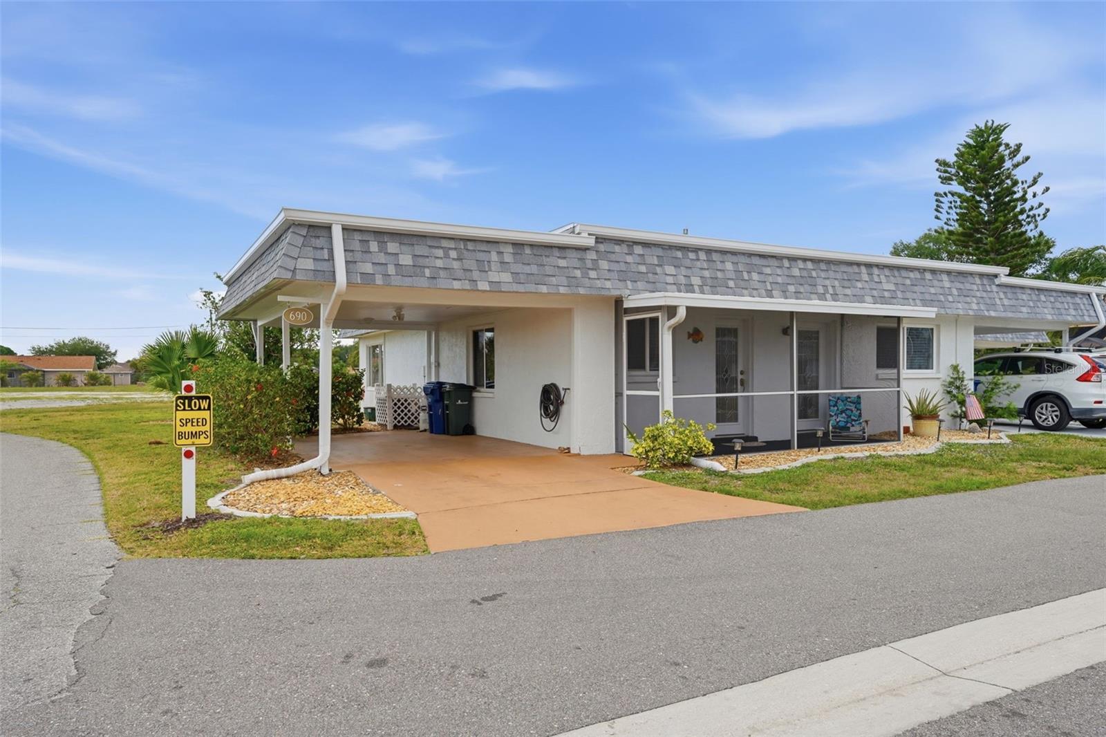 690 CIRCLEWOOD DR #W8, VENICE, FL, 34293