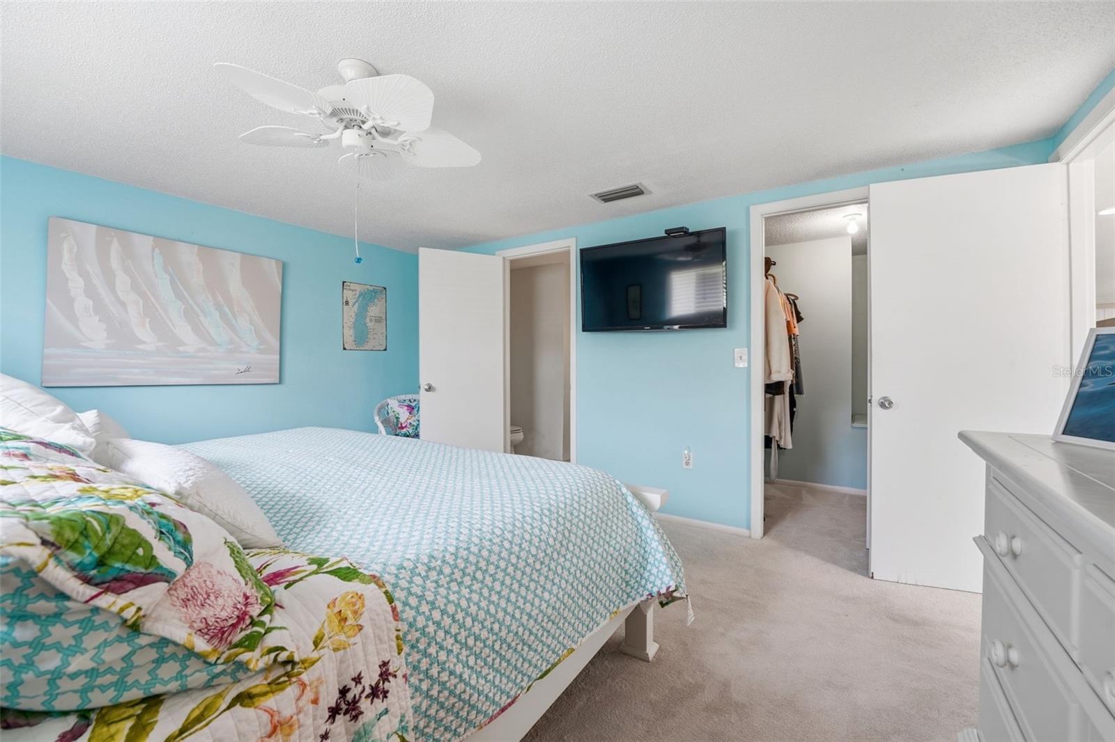 690 CIRCLEWOOD DR #W8, VENICE, FL, 34293