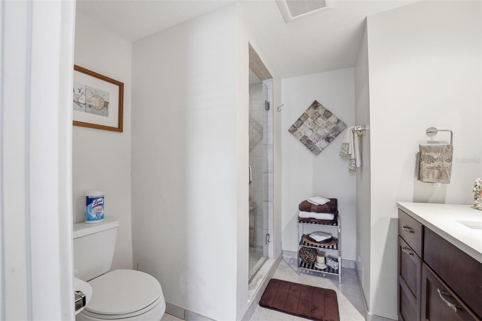 690 CIRCLEWOOD DR #W8, VENICE, FL, 34293