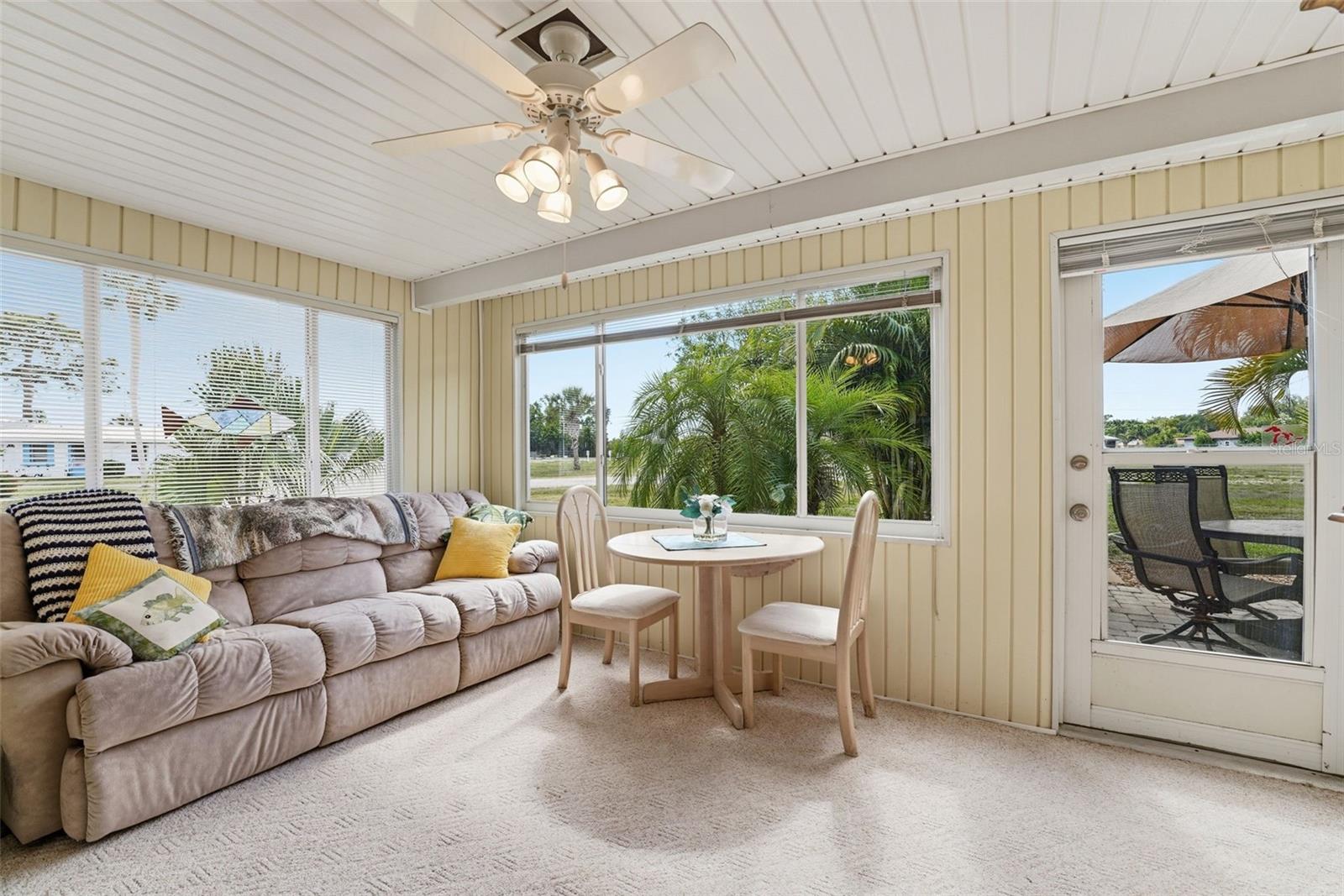 690 CIRCLEWOOD DR #W8, VENICE, FL, 34293