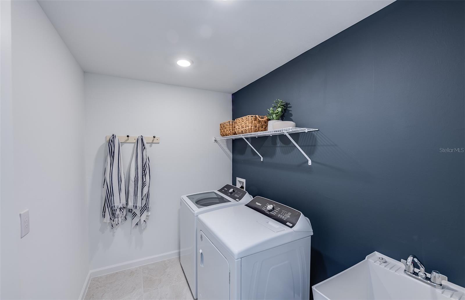 3654 CAMBRIDGE BROOK DRIVE, DAVENPORT, FL, 33837