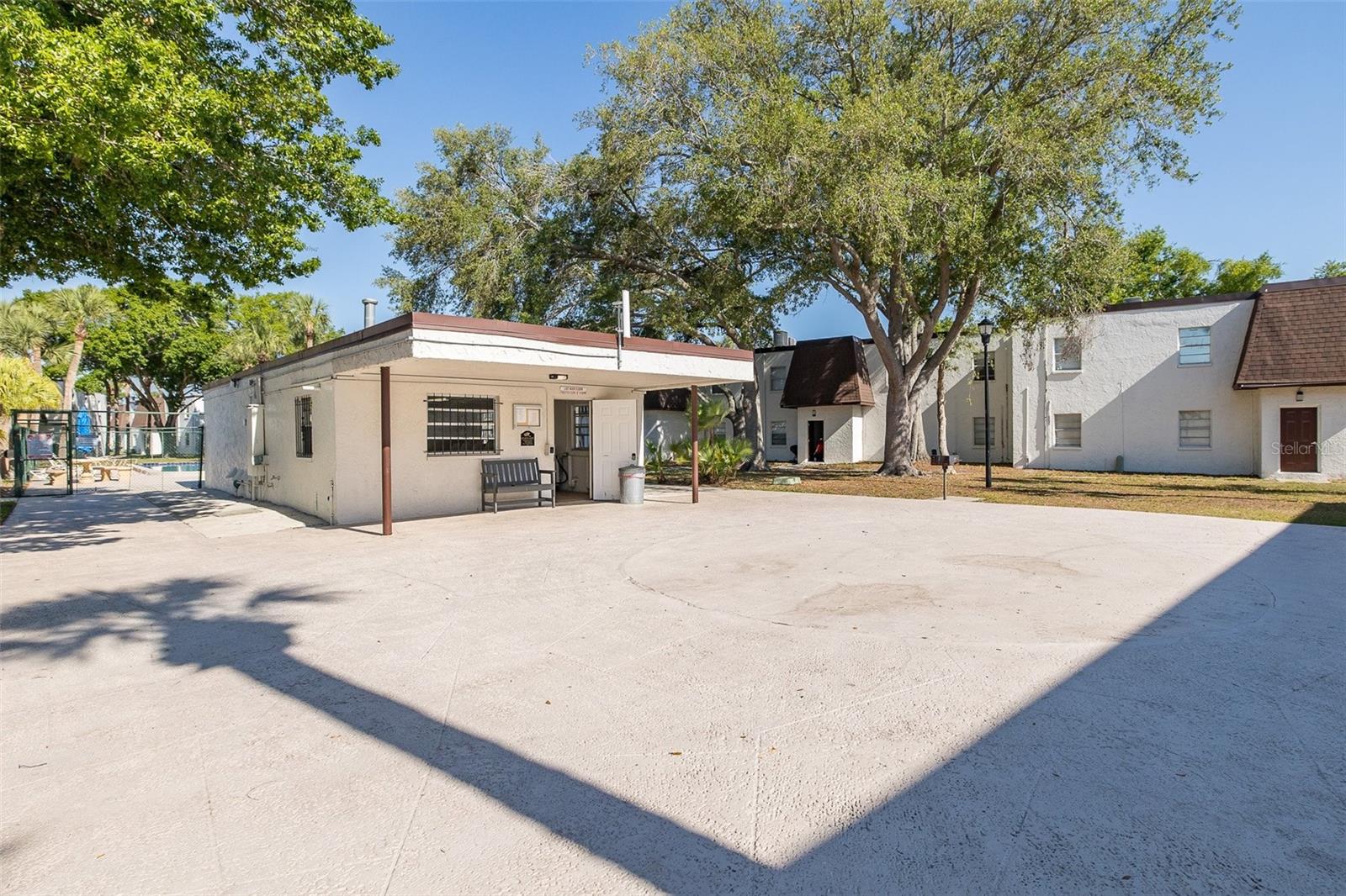 9001 TUDOR DR #H210, TAMPA, FL, 33615