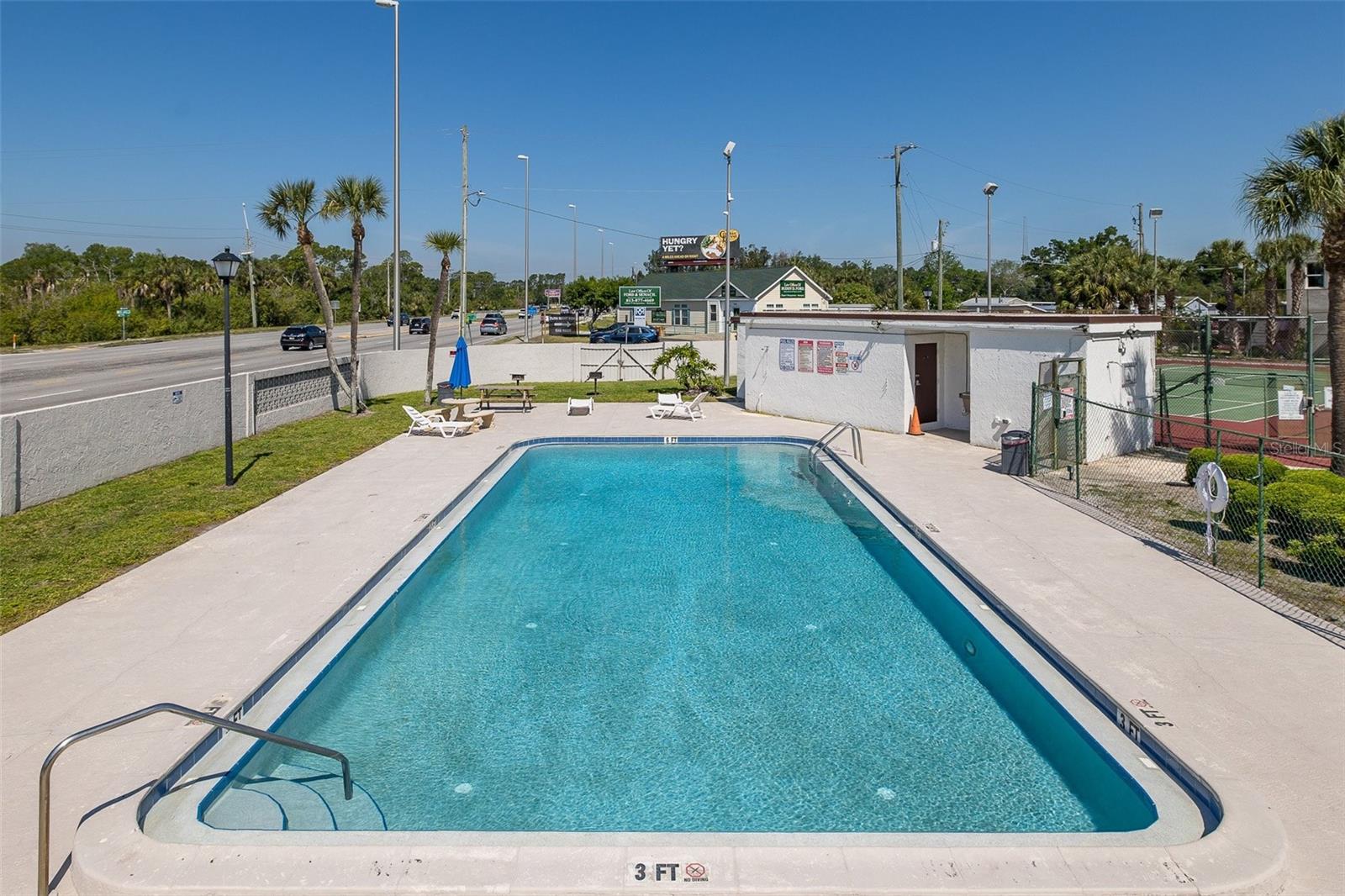 9001 TUDOR DR #H210, TAMPA, FL, 33615