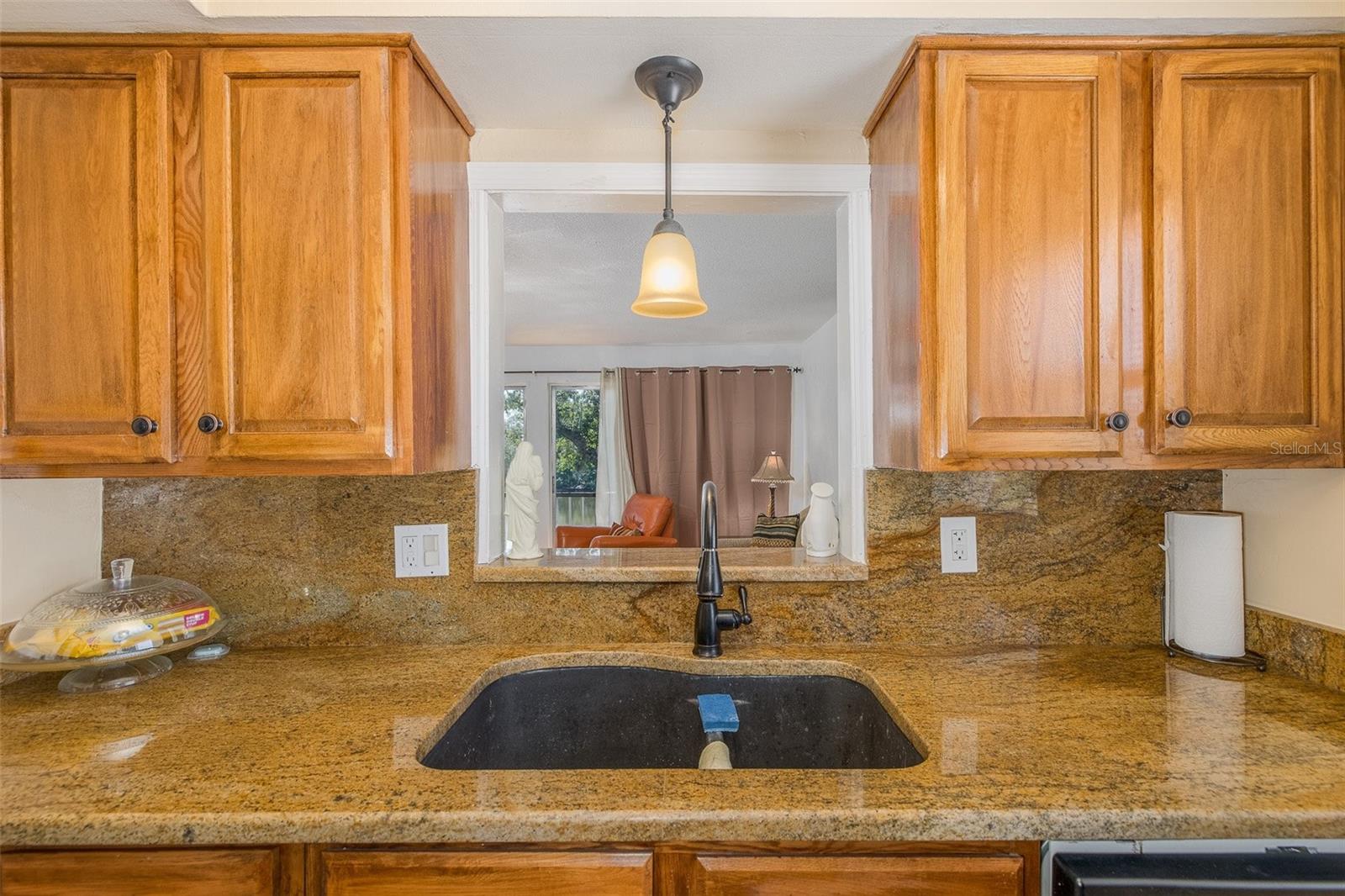 9001 TUDOR DR #H210, TAMPA, FL, 33615