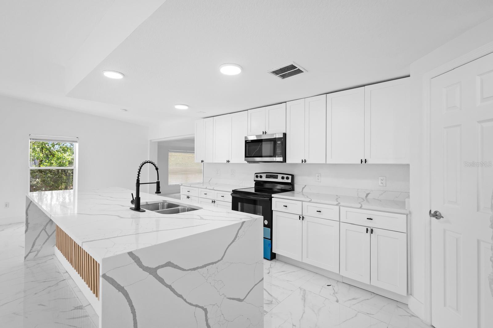 1511 E HORATIO AVE, MAITLAND, FL, 32751