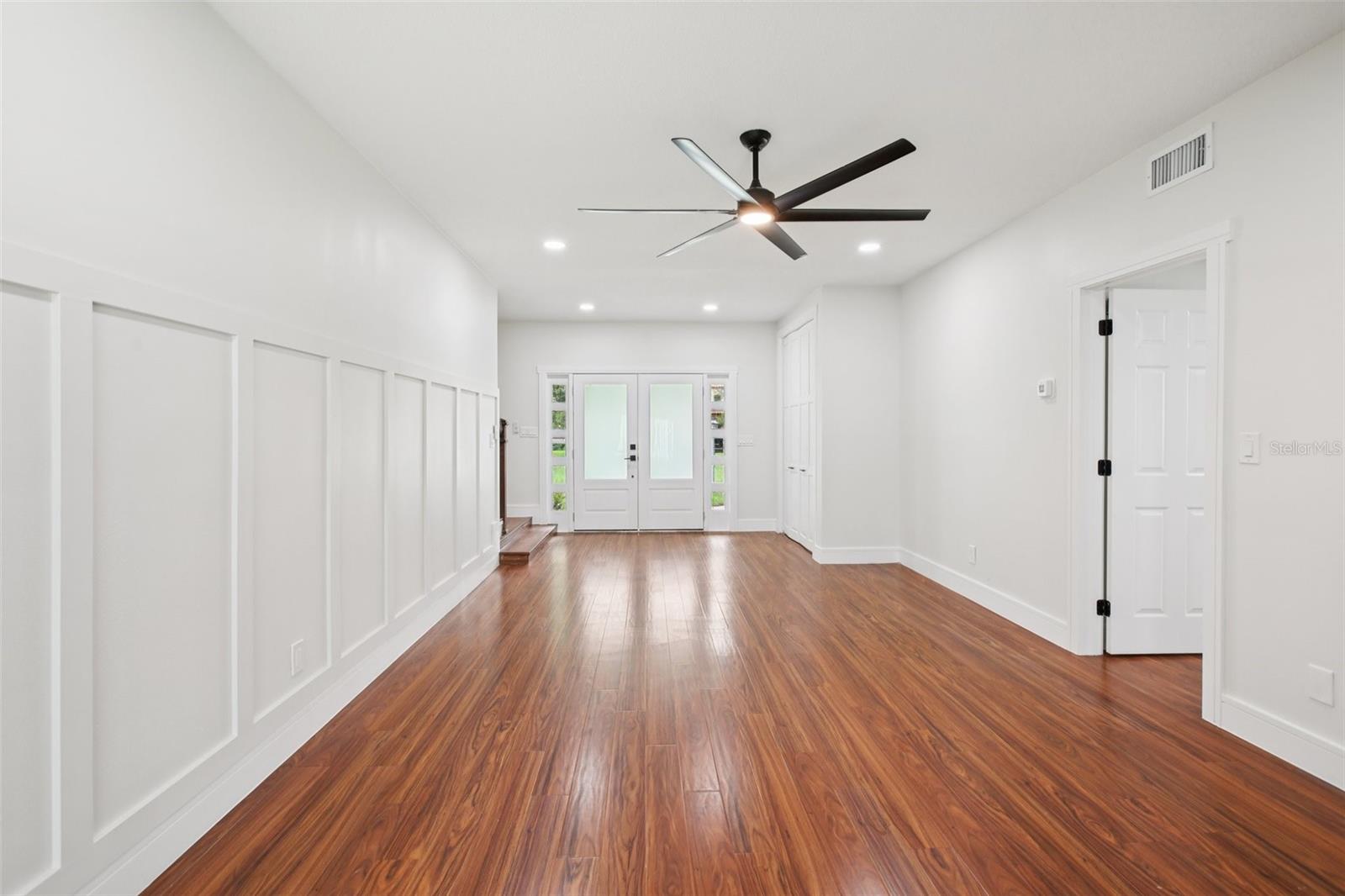 226 WILLOWICK AVE, TEMPLE TERRACE, FL, 33617