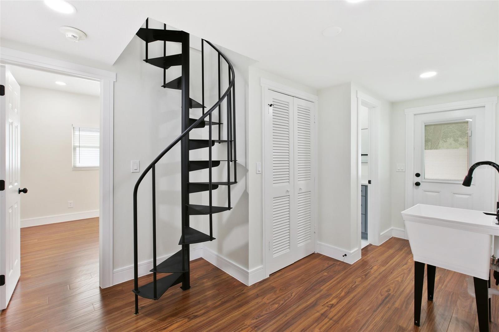 226 WILLOWICK AVE, TEMPLE TERRACE, FL, 33617