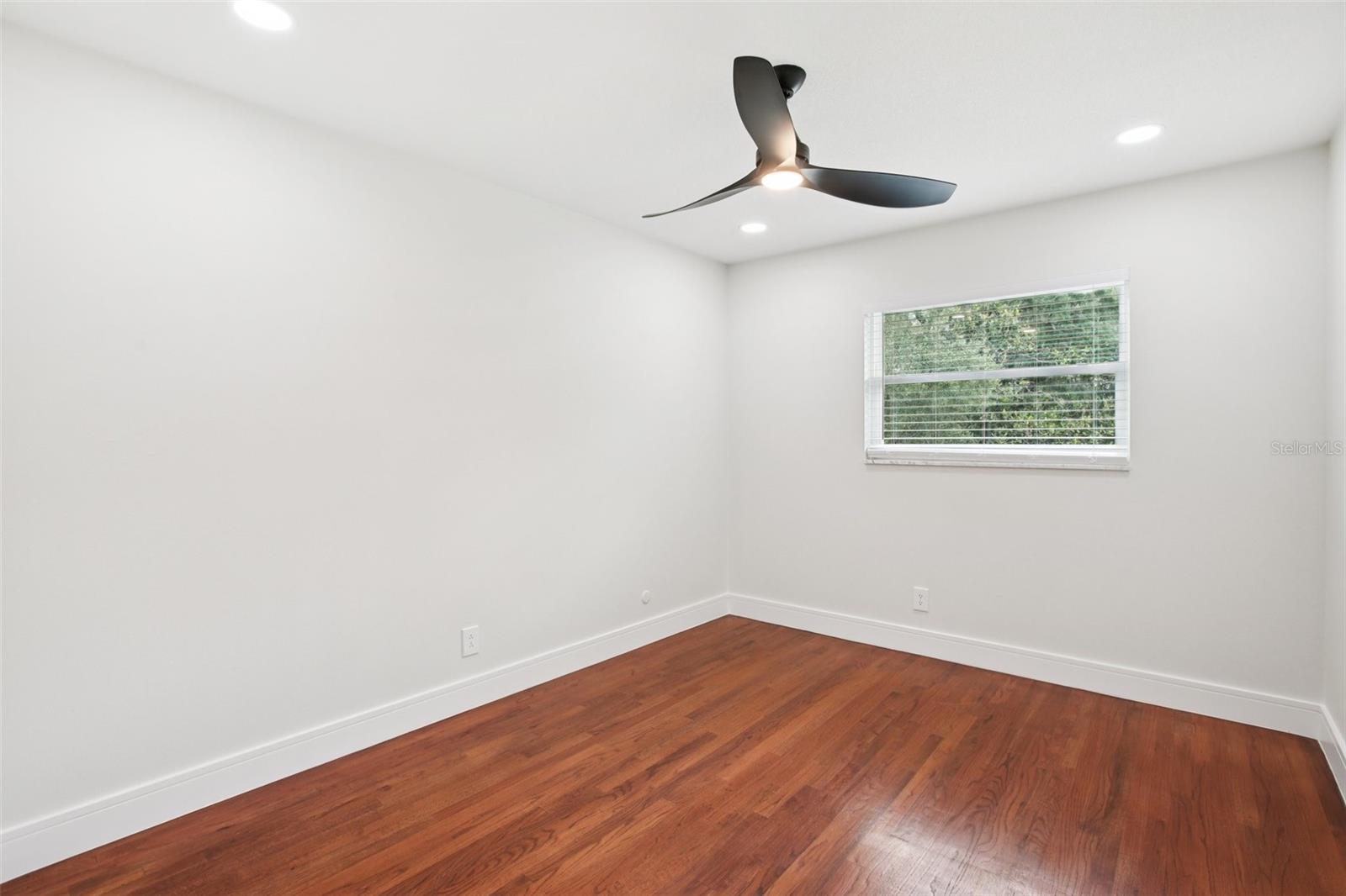 226 WILLOWICK AVE, TEMPLE TERRACE, FL, 33617