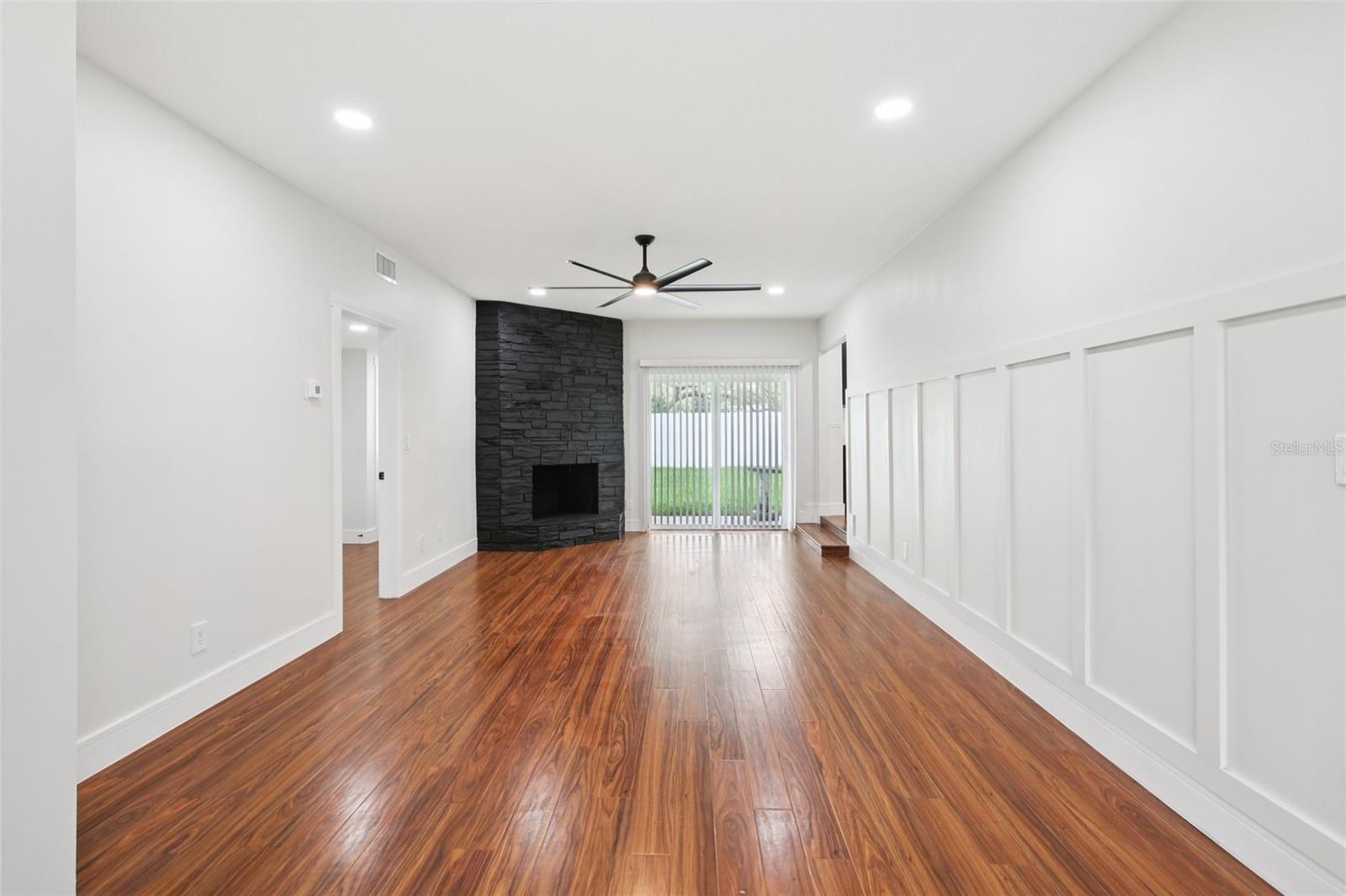 226 WILLOWICK AVE, TEMPLE TERRACE, FL, 33617