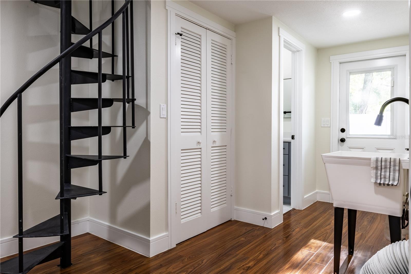 226 WILLOWICK AVE, TEMPLE TERRACE, FL, 33617