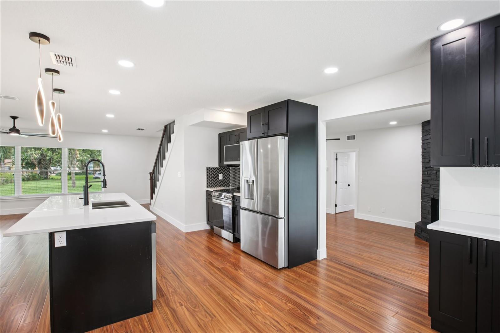 226 WILLOWICK AVE, TEMPLE TERRACE, FL, 33617