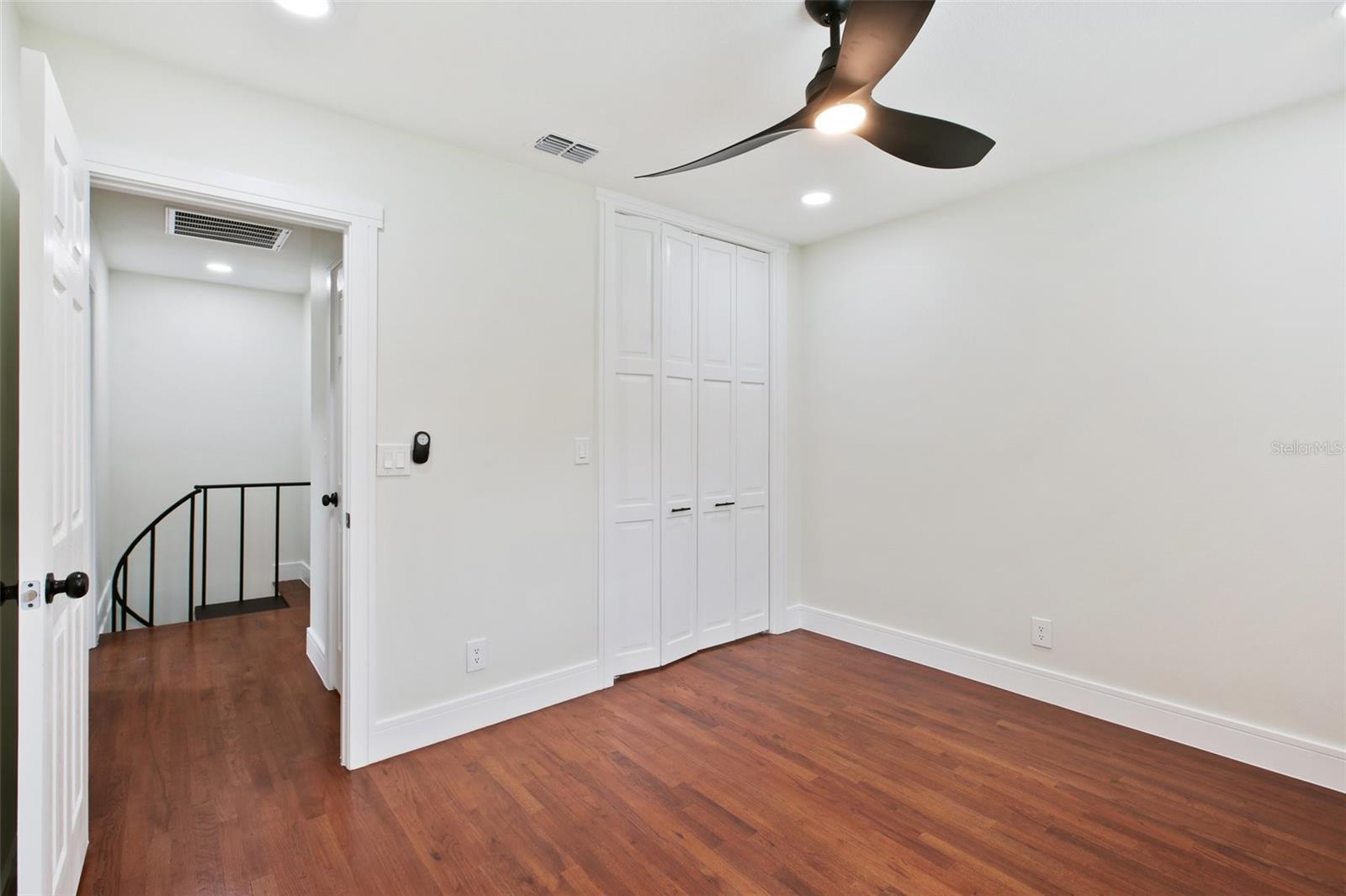 226 WILLOWICK AVE, TEMPLE TERRACE, FL, 33617