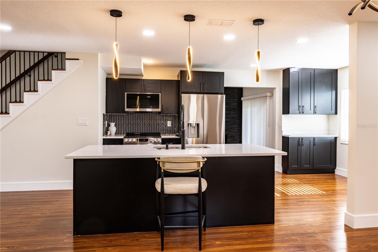 226 WILLOWICK AVE, TEMPLE TERRACE, FL, 33617