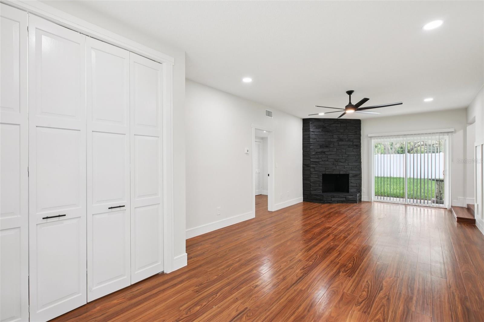 226 WILLOWICK AVE, TEMPLE TERRACE, FL, 33617