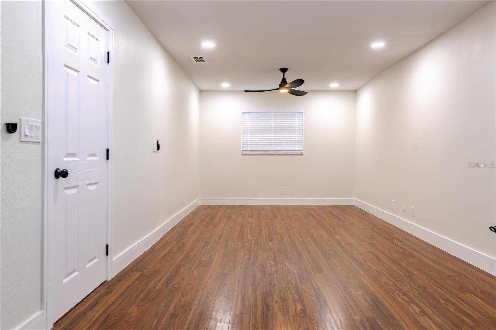 226 WILLOWICK AVE, TEMPLE TERRACE, FL, 33617