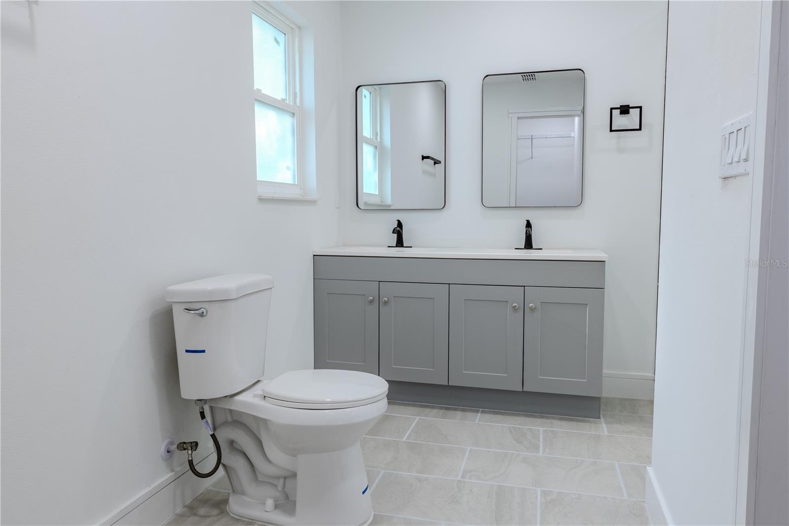 226 WILLOWICK AVE, TEMPLE TERRACE, FL, 33617