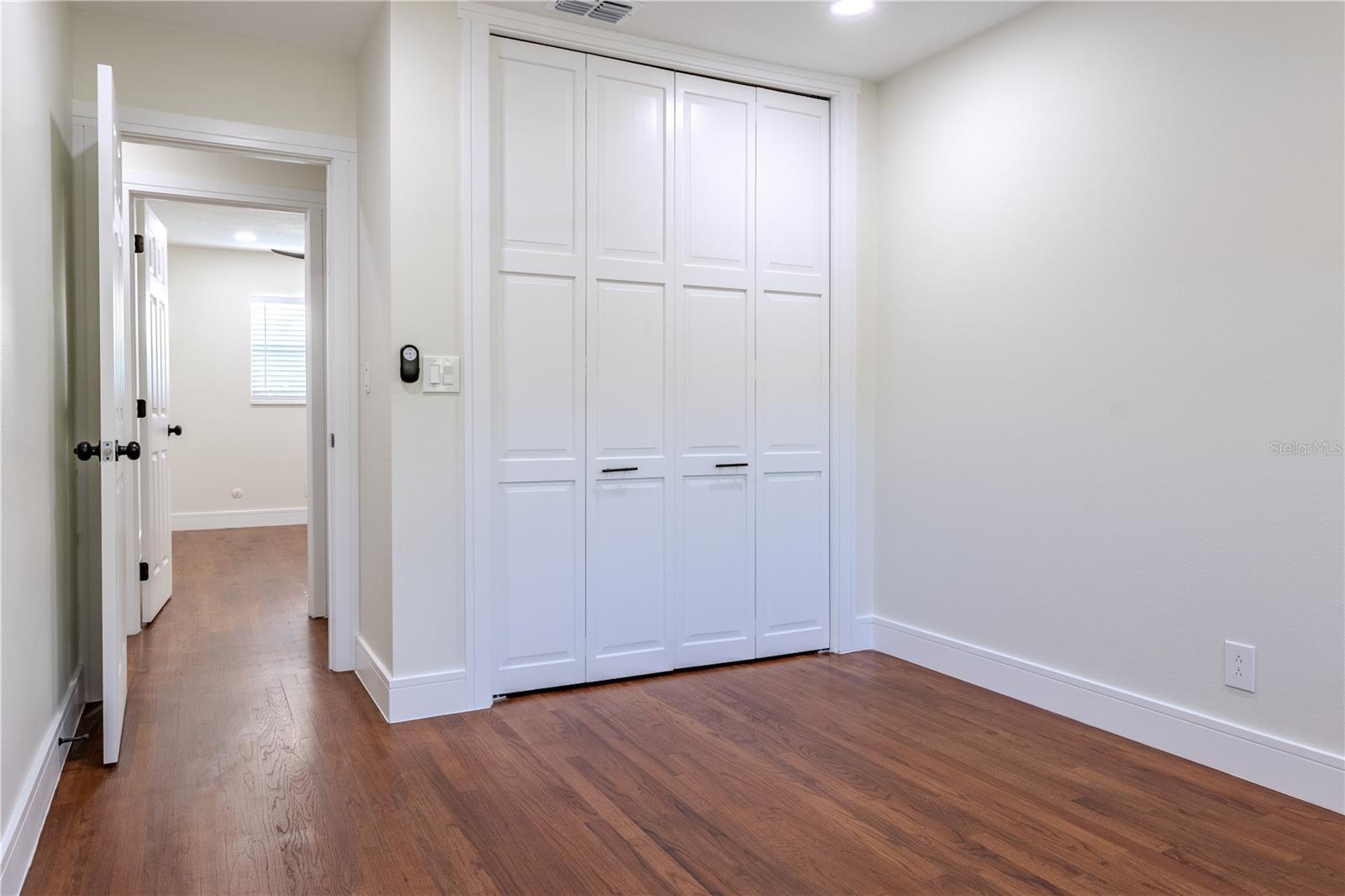 226 WILLOWICK AVE, TEMPLE TERRACE, FL, 33617