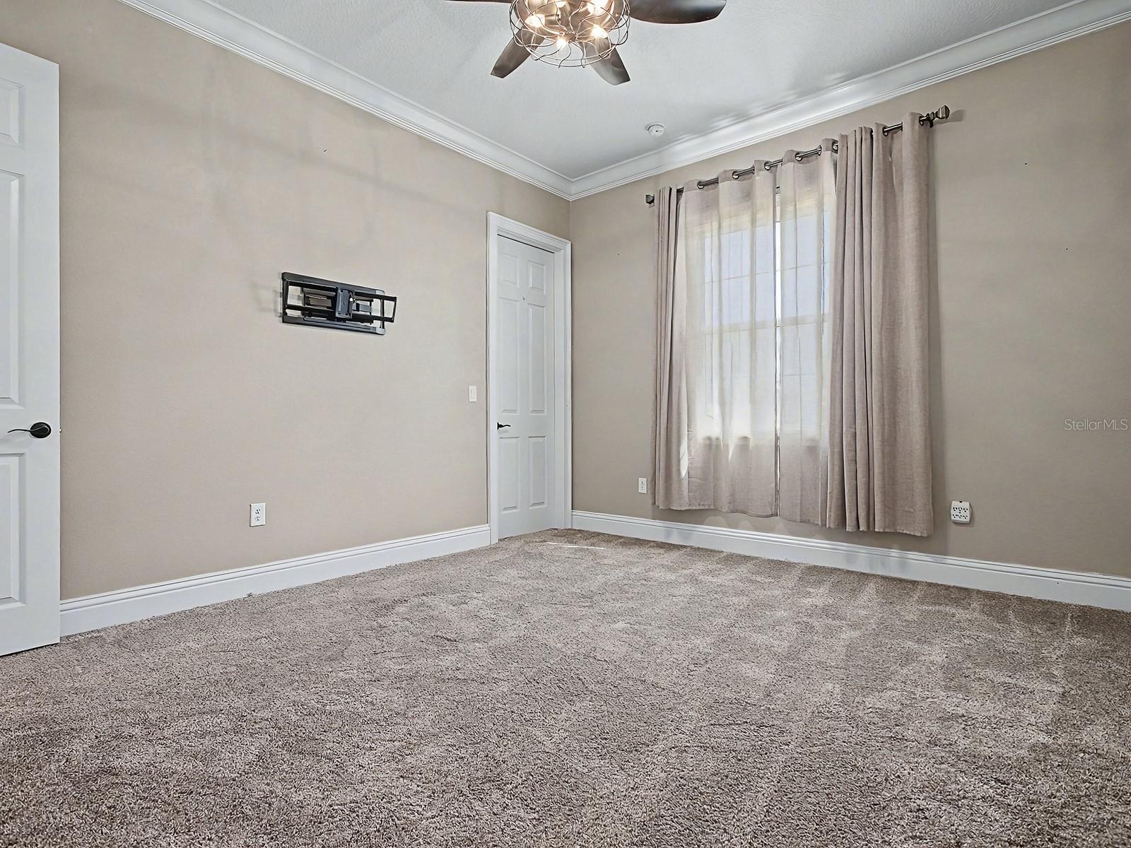 5517 MEADOW HILL LOOP, LADY LAKE, FL, 32159