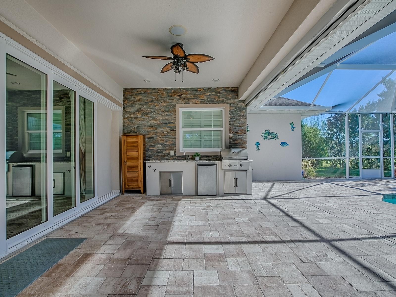 5517 MEADOW HILL LOOP, LADY LAKE, FL, 32159