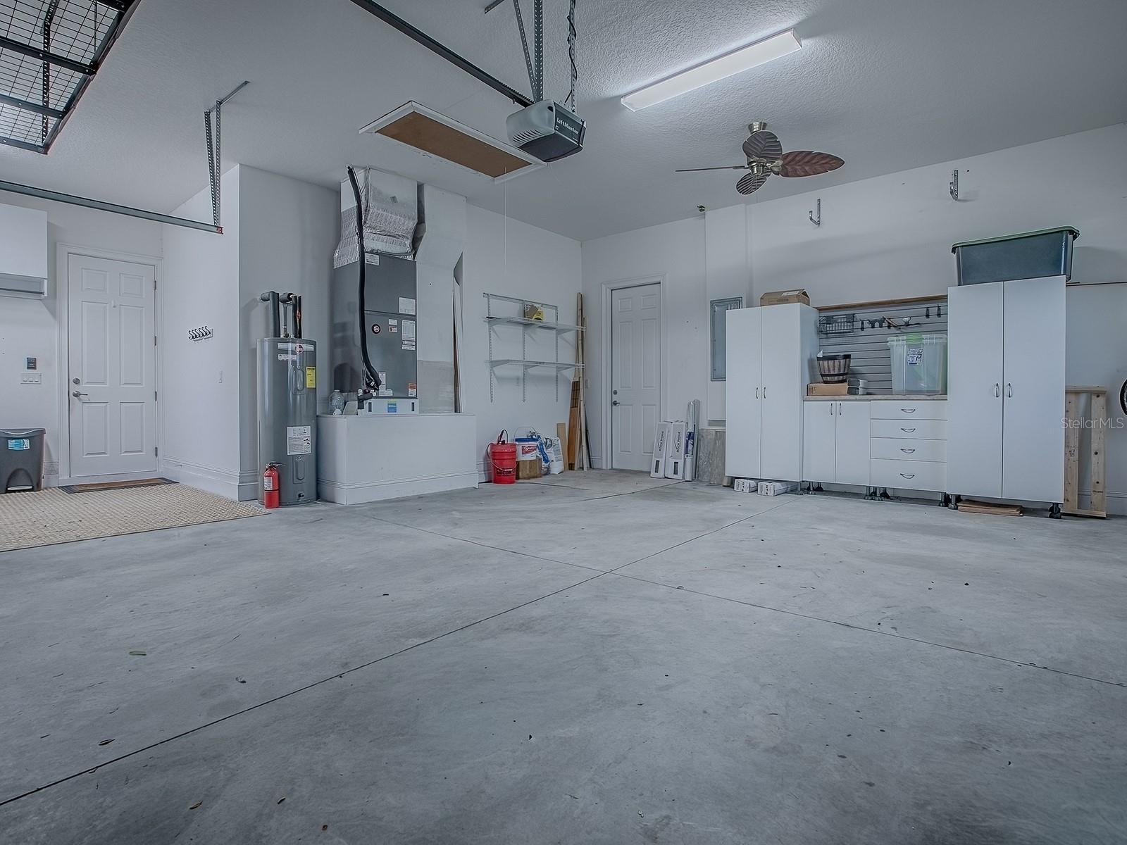5517 MEADOW HILL LOOP, LADY LAKE, FL, 32159