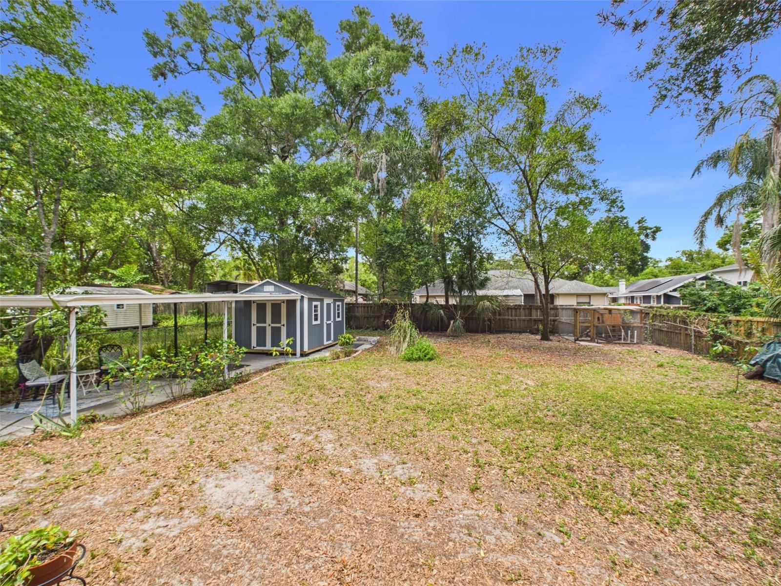 1210 E IDLEWILD AVE, TAMPA, FL, 33604