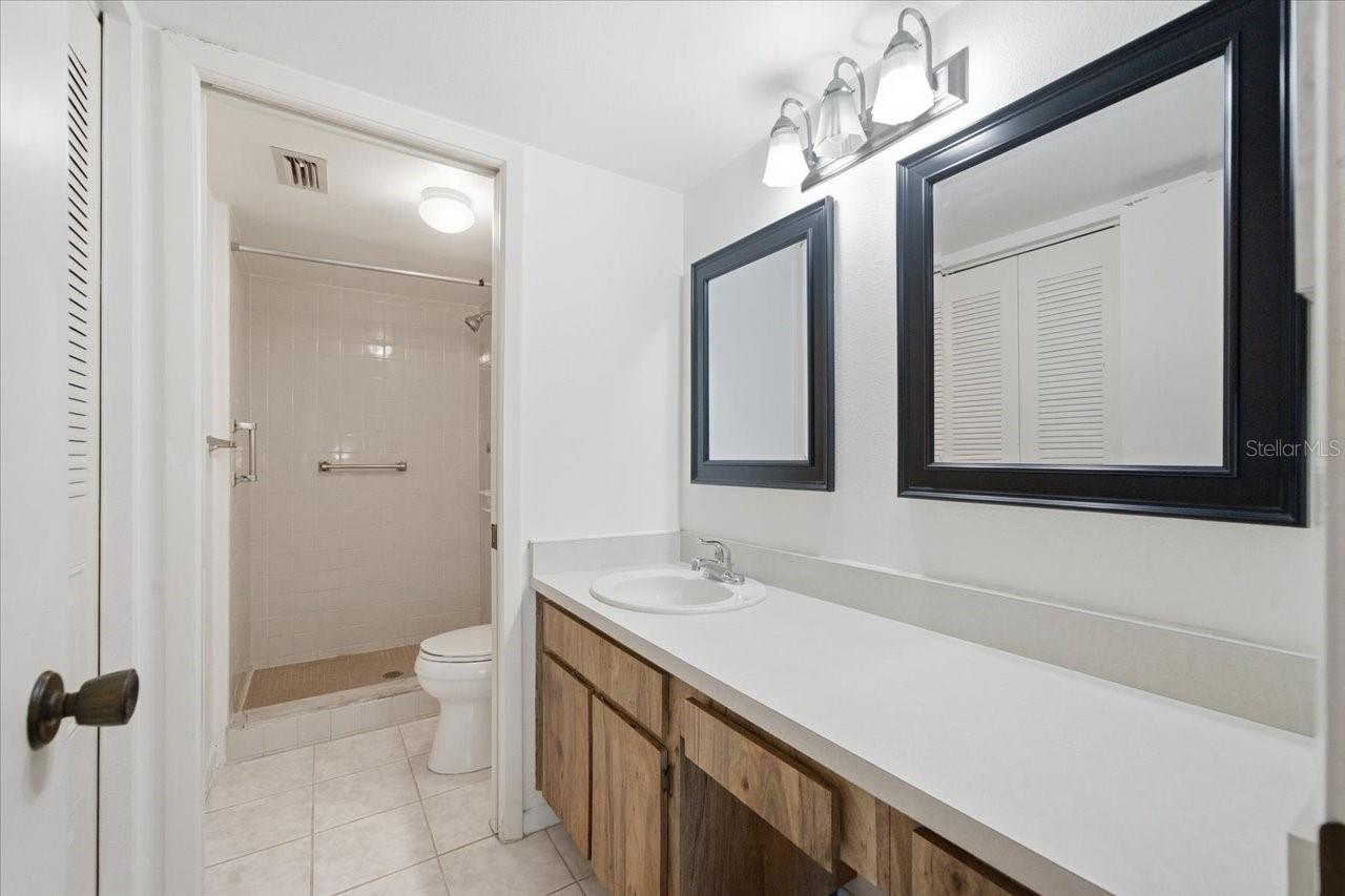 3399 MERMOOR DR #101, PALM HARBOR, FL, 34685