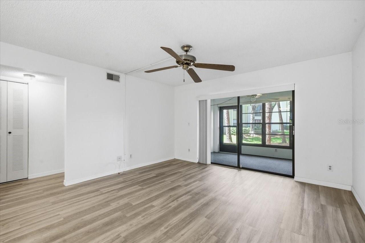 3399 MERMOOR DR #101, PALM HARBOR, FL, 34685