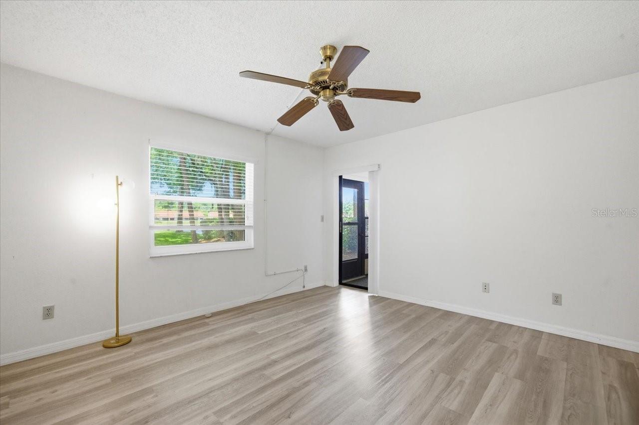 3399 MERMOOR DR #101, PALM HARBOR, FL, 34685