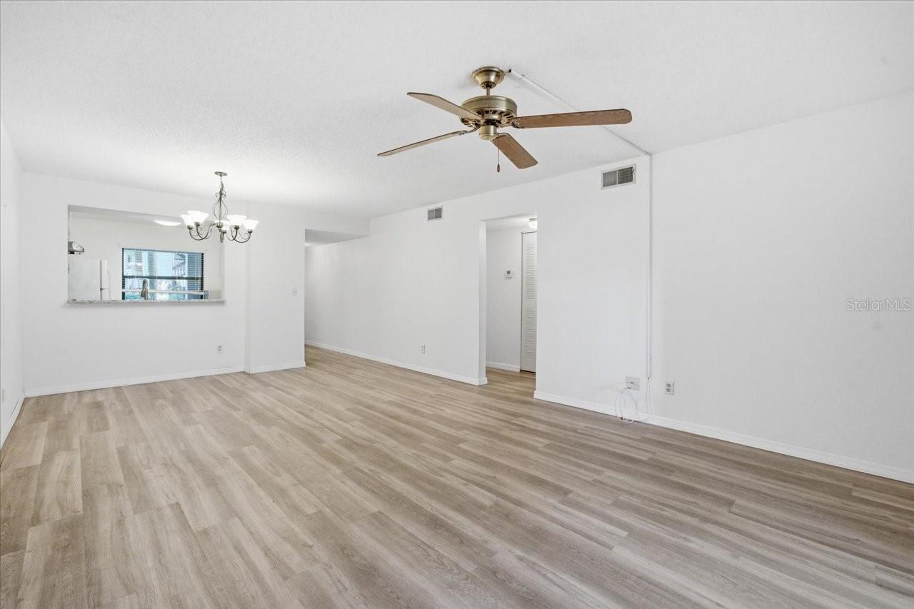 3399 MERMOOR DR #101, PALM HARBOR, FL, 34685