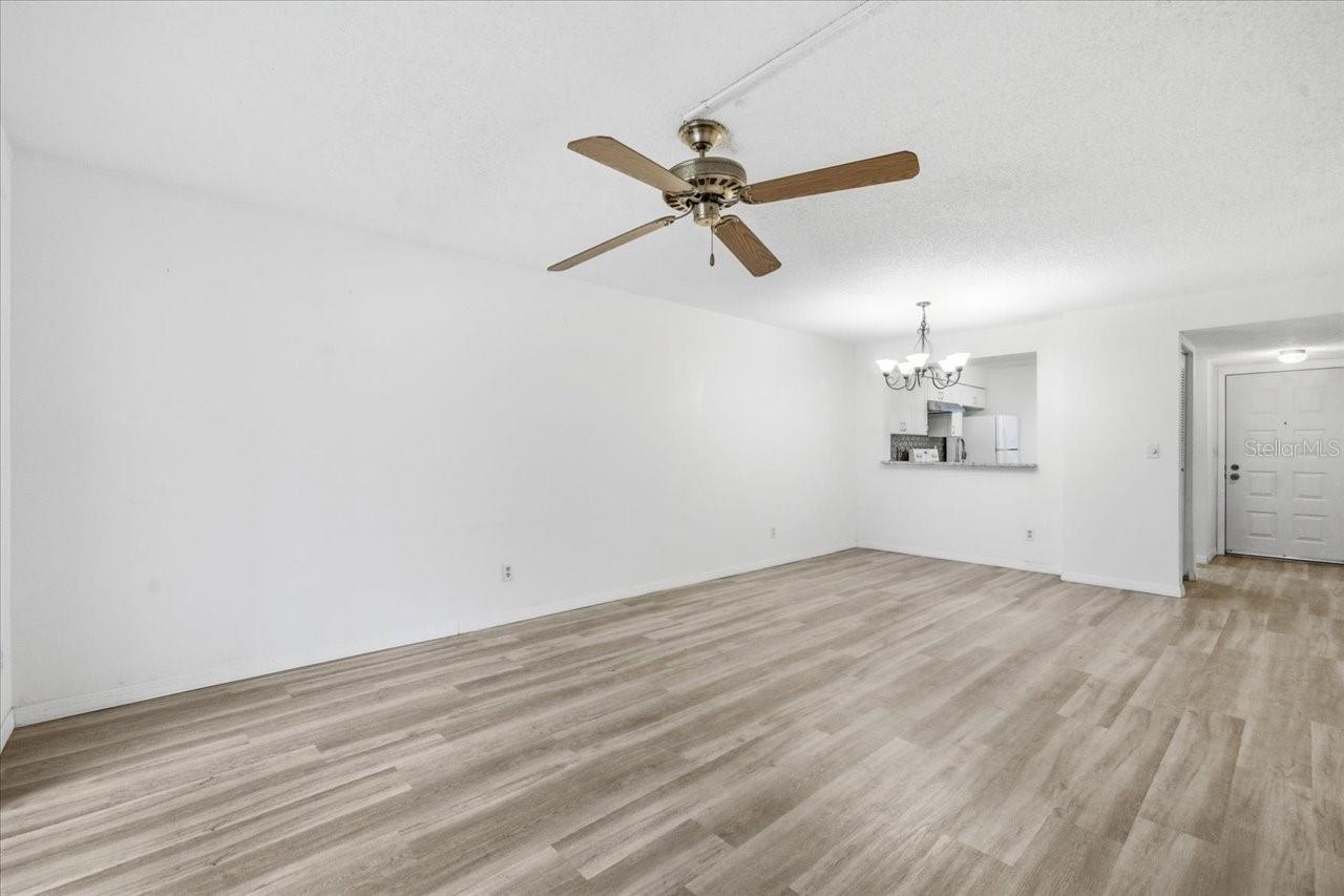 3399 MERMOOR DR #101, PALM HARBOR, FL, 34685