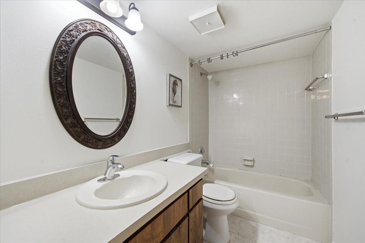 3399 MERMOOR DR #101, PALM HARBOR, FL, 34685