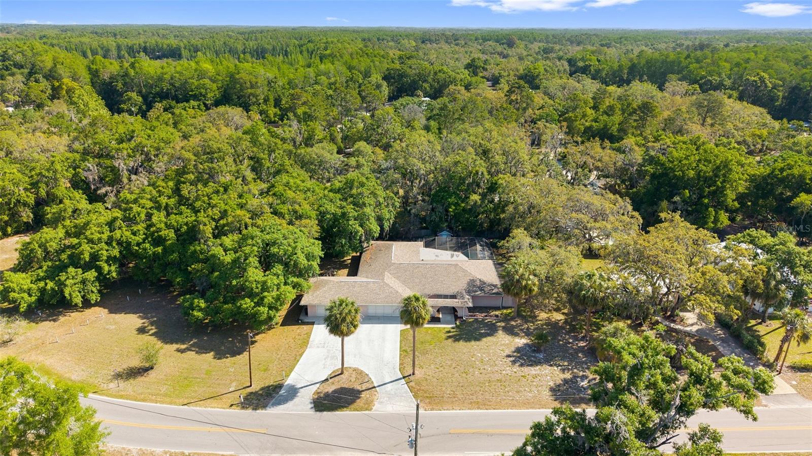 8976 LAKE DR, NEW PORT RICHEY, FL, 34654