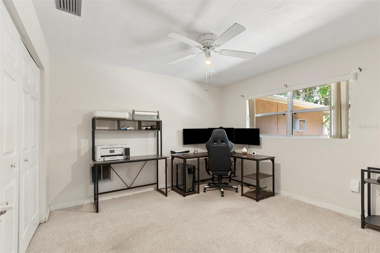 8976 LAKE DR, NEW PORT RICHEY, FL, 34654