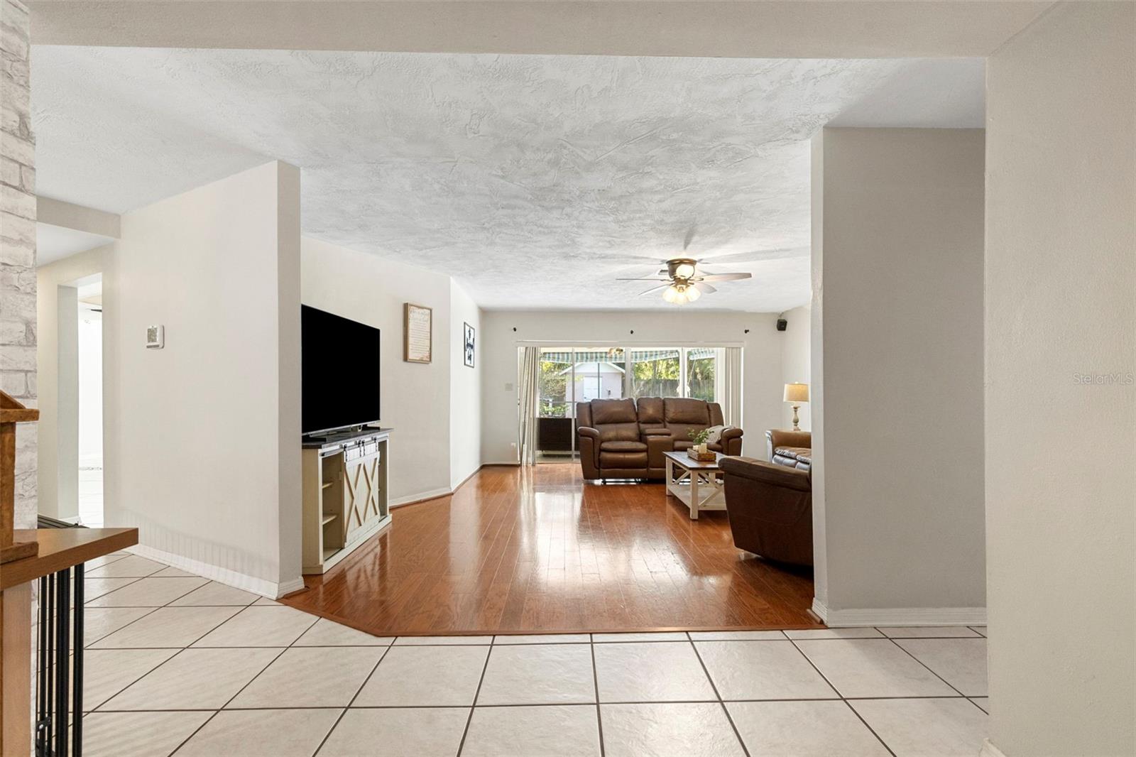 8976 LAKE DR, NEW PORT RICHEY, FL, 34654