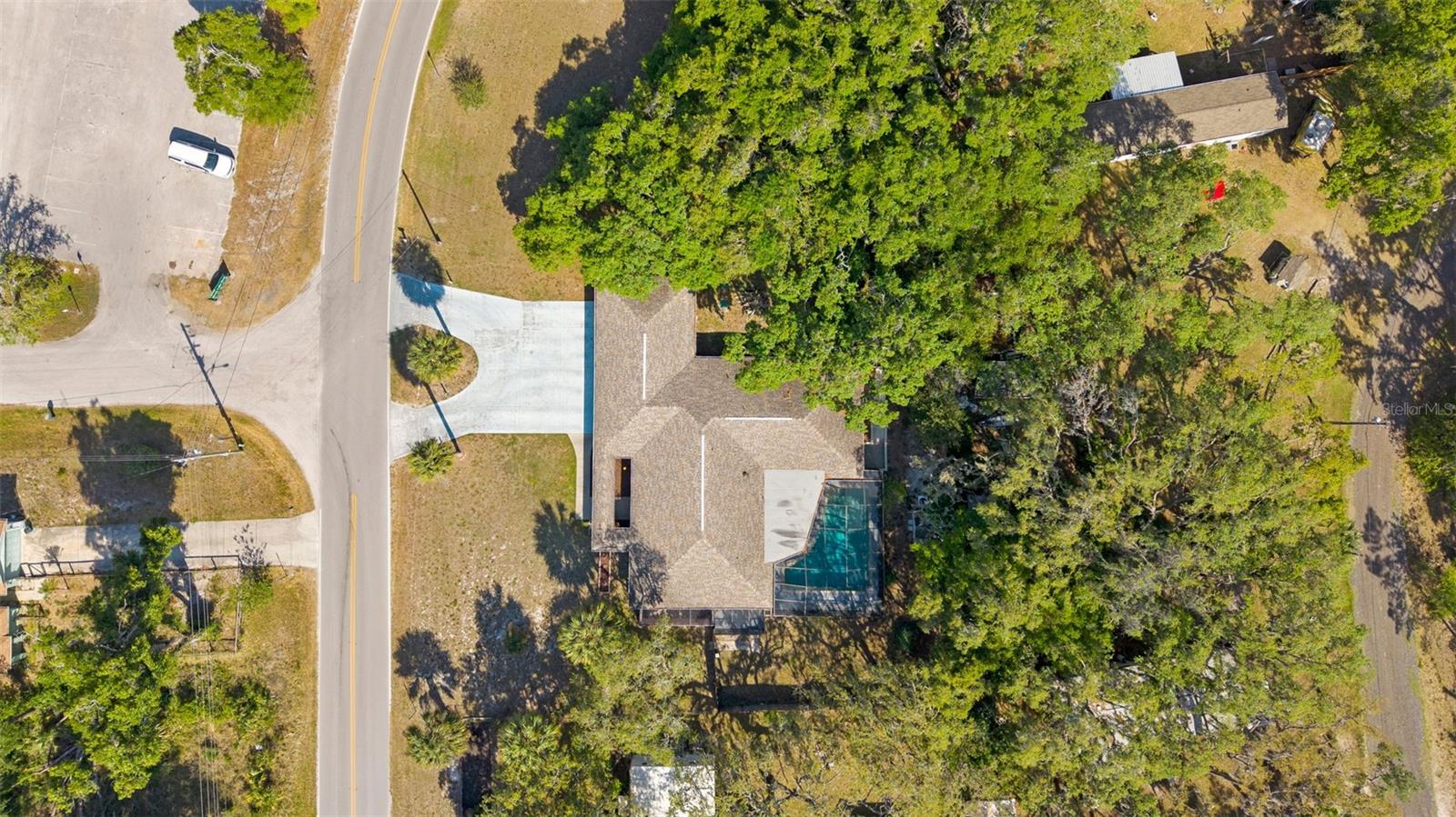 8976 LAKE DR, NEW PORT RICHEY, FL, 34654