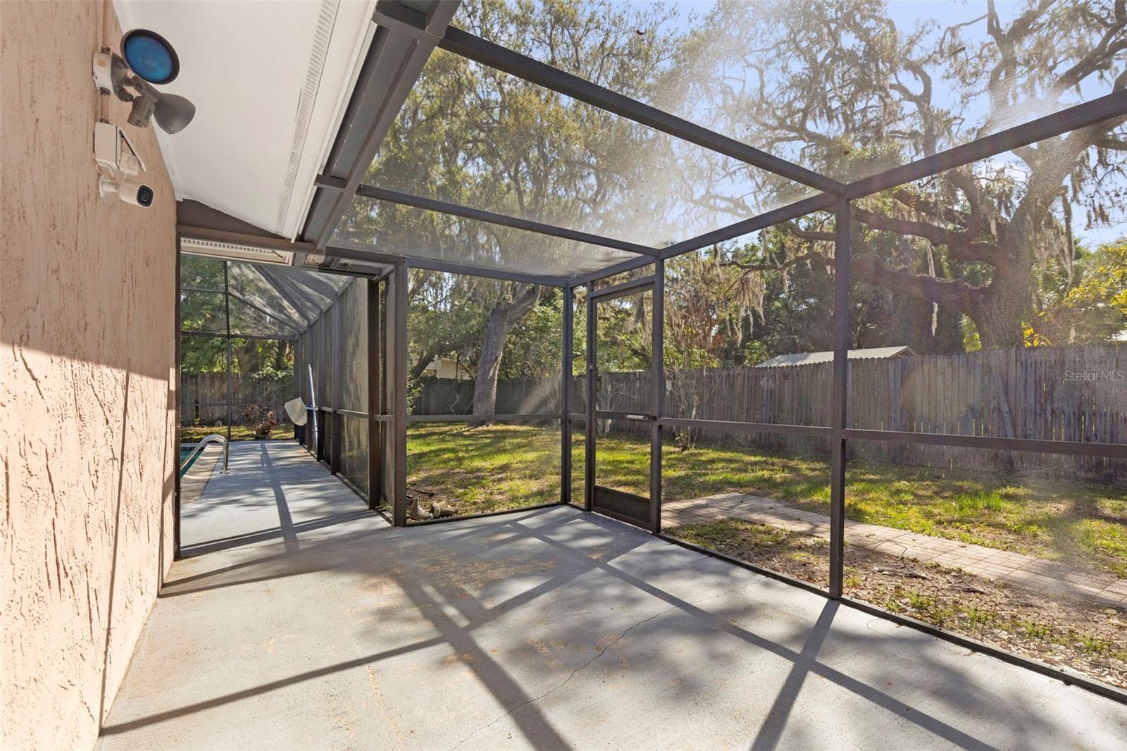 8976 LAKE DR, NEW PORT RICHEY, FL, 34654