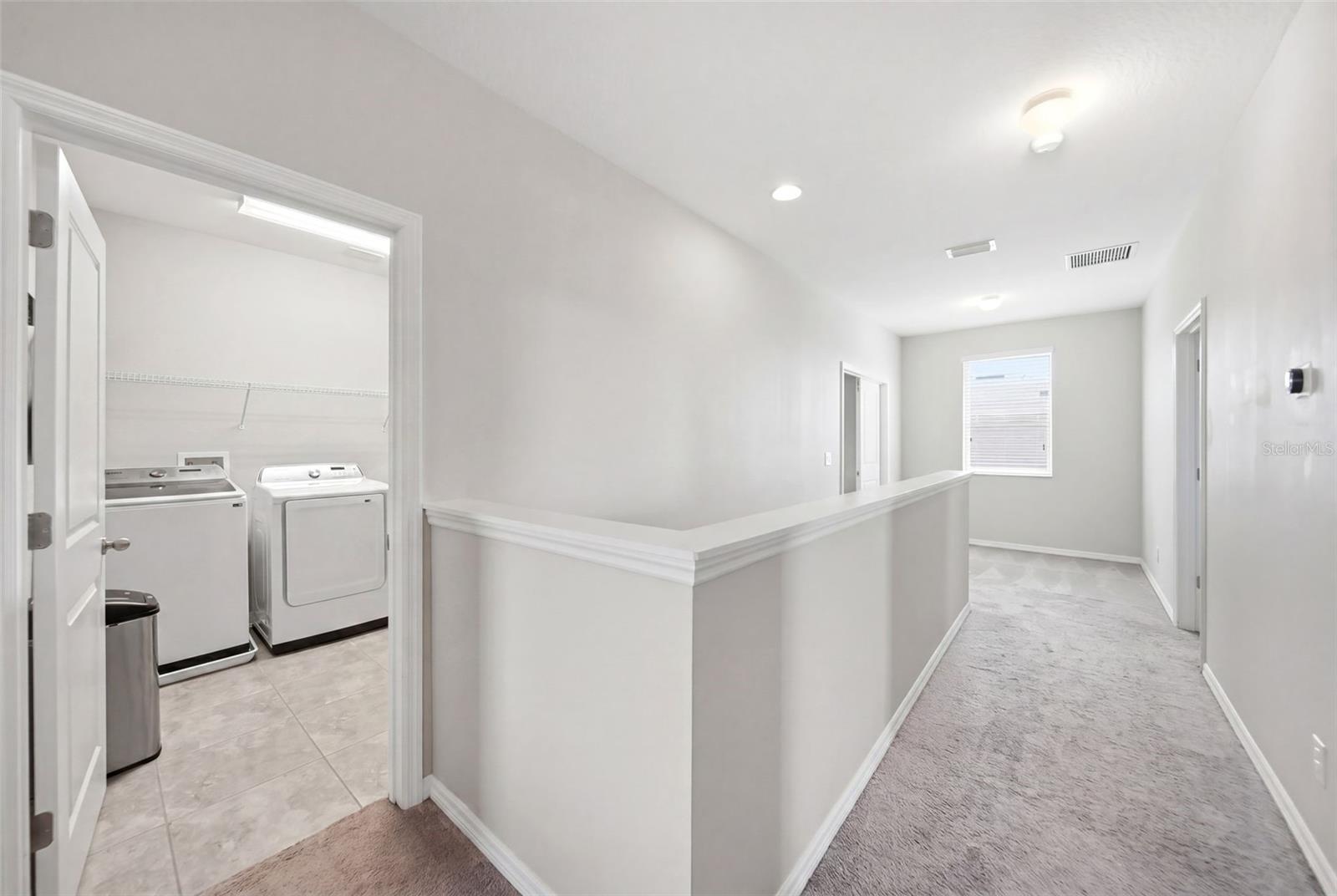 947 MAYPOLE DR, APOPKA, FL, 32703