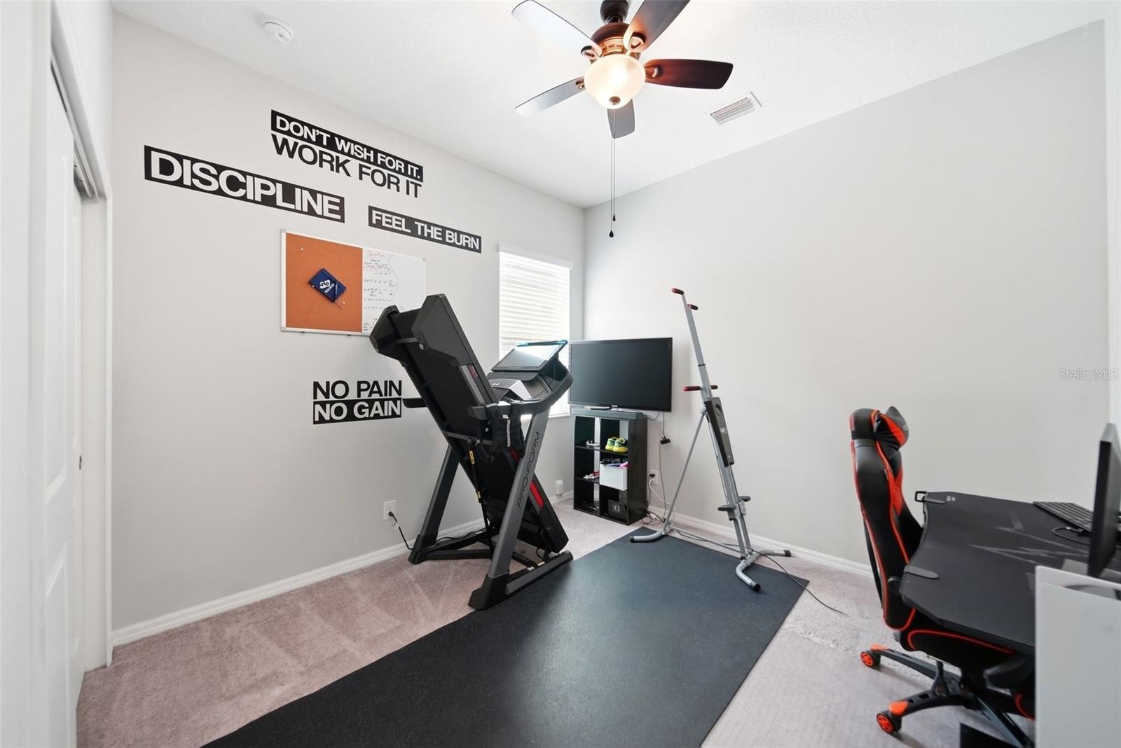 947 MAYPOLE DR, APOPKA, FL, 32703