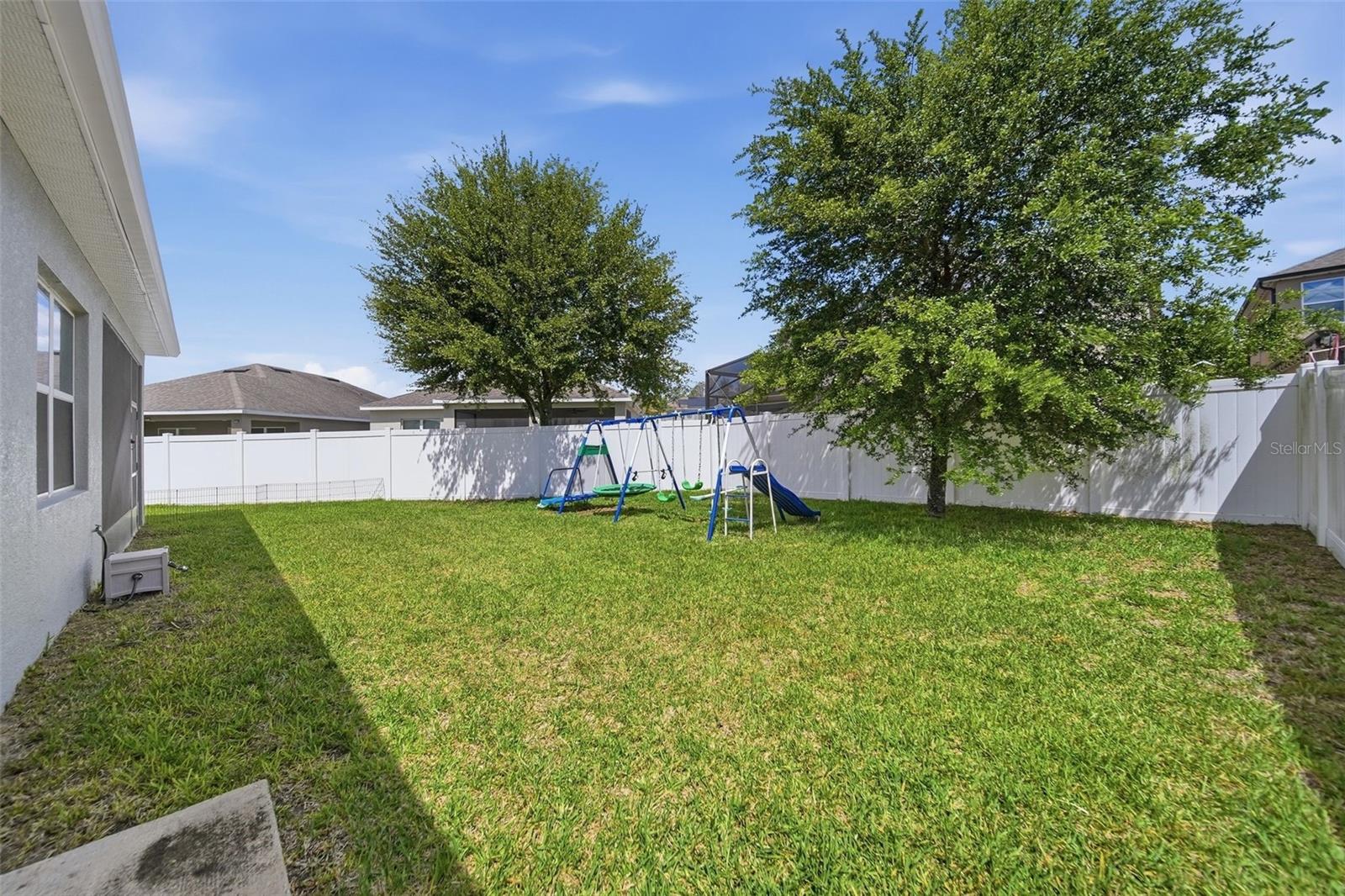 947 MAYPOLE DR, APOPKA, FL, 32703