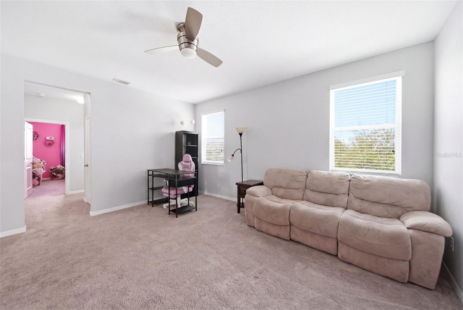 947 MAYPOLE DR, APOPKA, FL, 32703